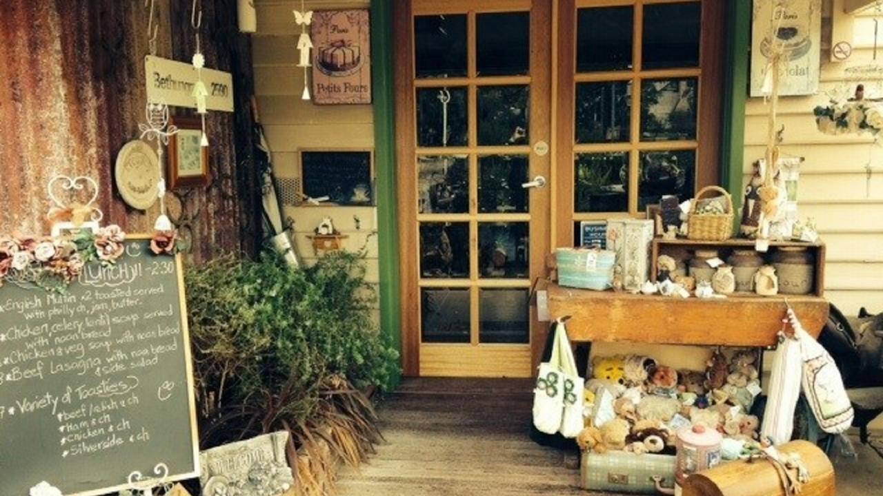 Bethungra Old School T-House