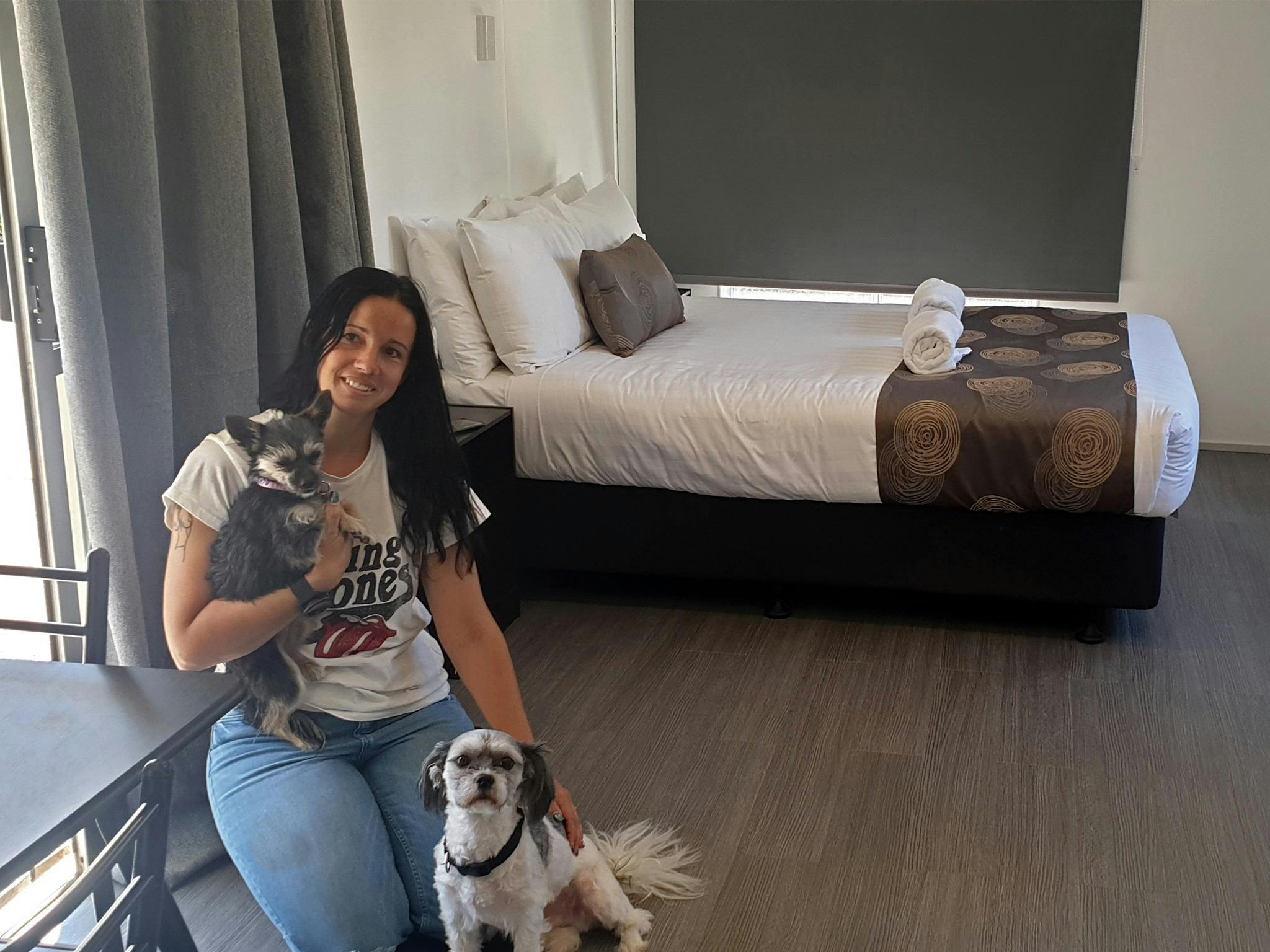 BIG4 Borderland Wodonga Dog-Friendly Cabin