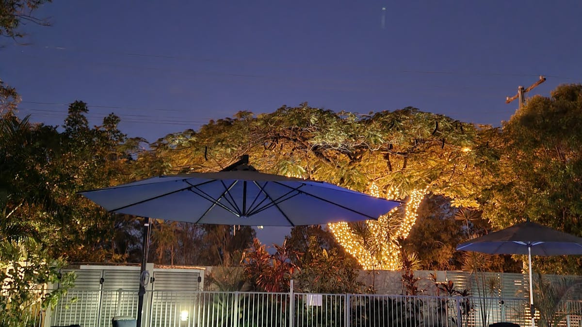 Fairy lights at Noosa River Retreat