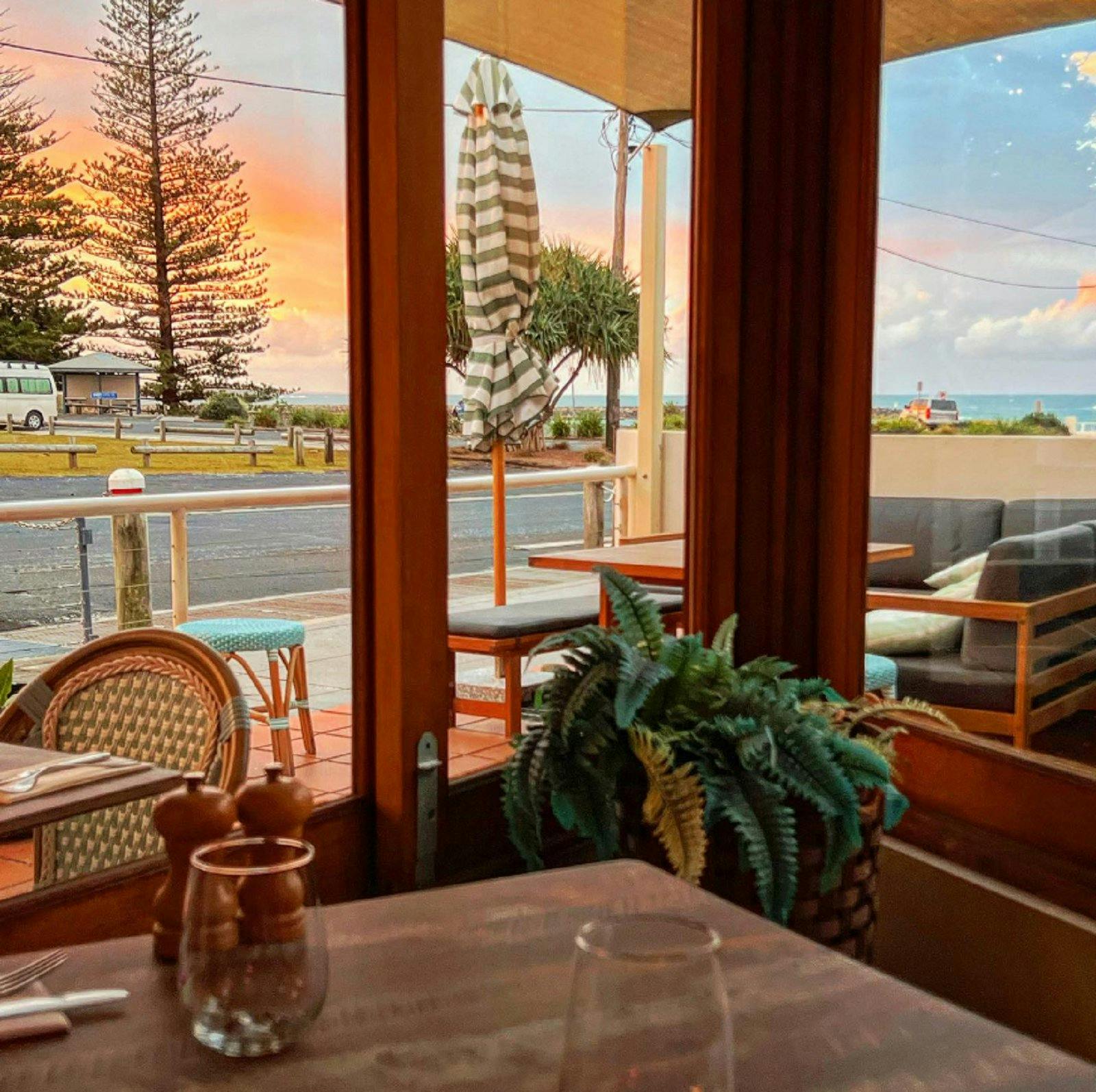 Sandbar Yamba Dining