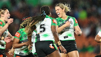 Raiders NRLW player Jordyn Preston celebrating a try.