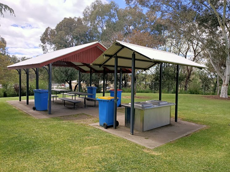 Electric BBQ, and tables at Macquarie river bicentennial park.