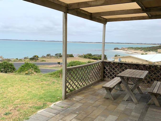 Ocean View Deluxe Cabin 2ppl 1 x Queen Bed