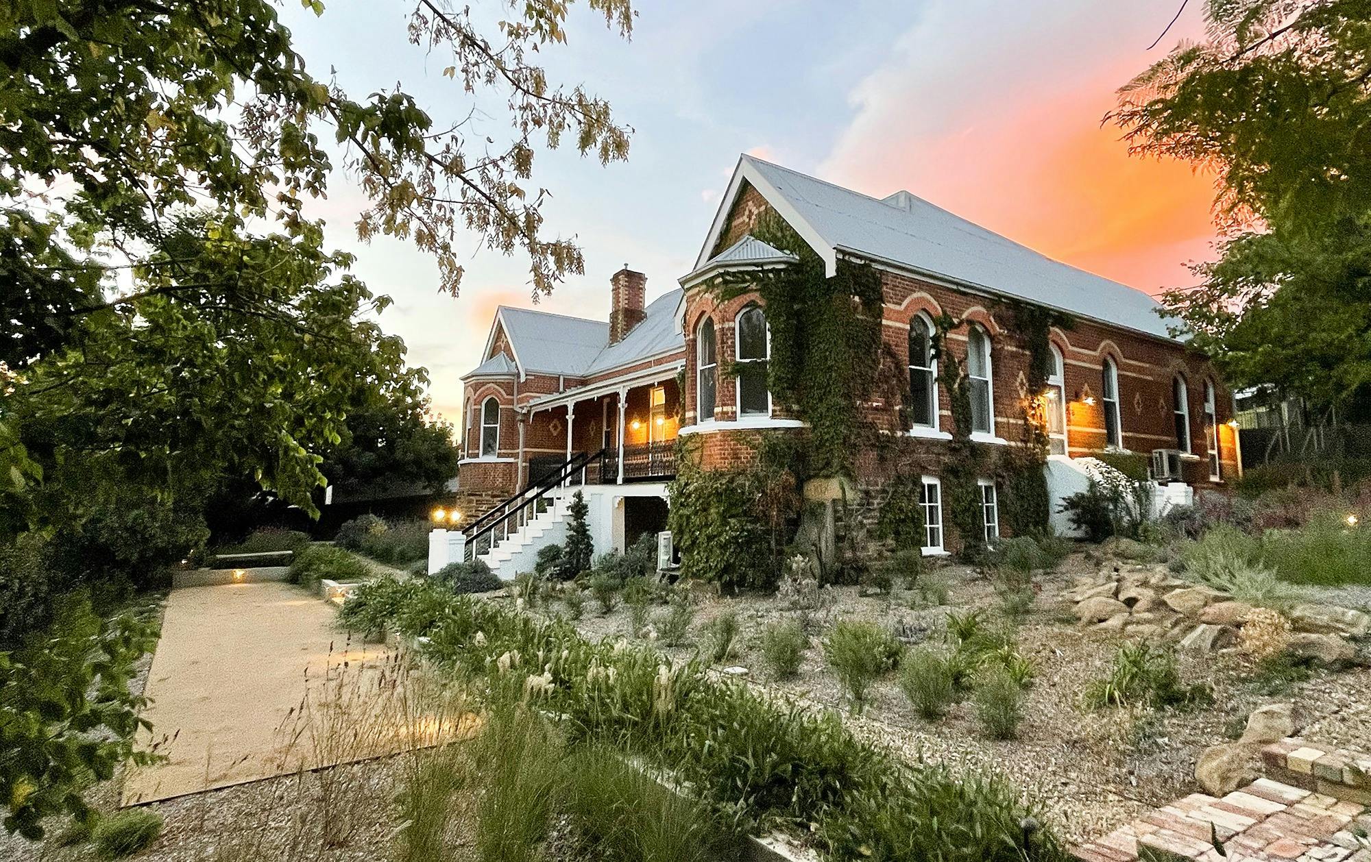 Flash Jacks of Gundagai