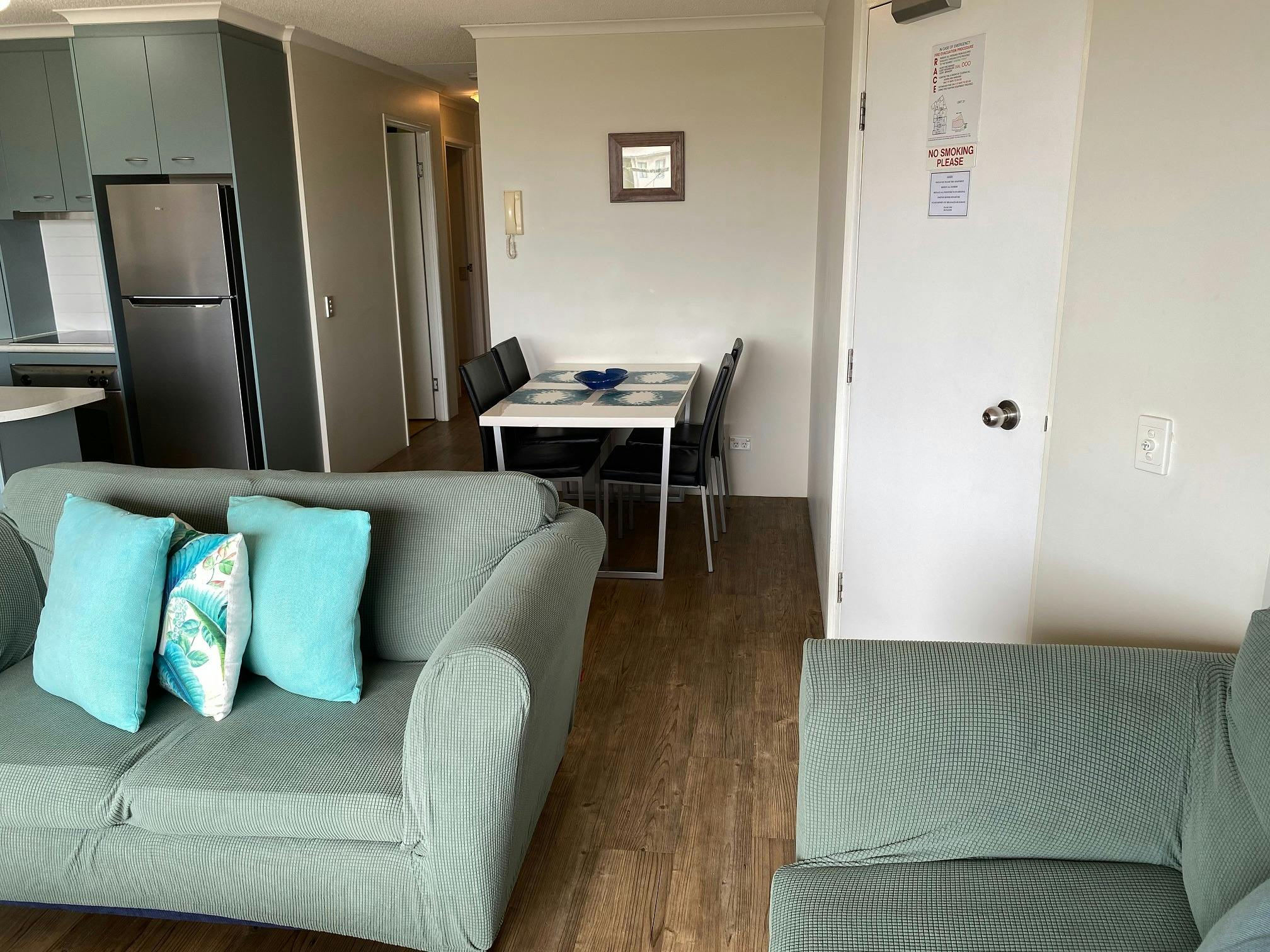 2 bedroom living area