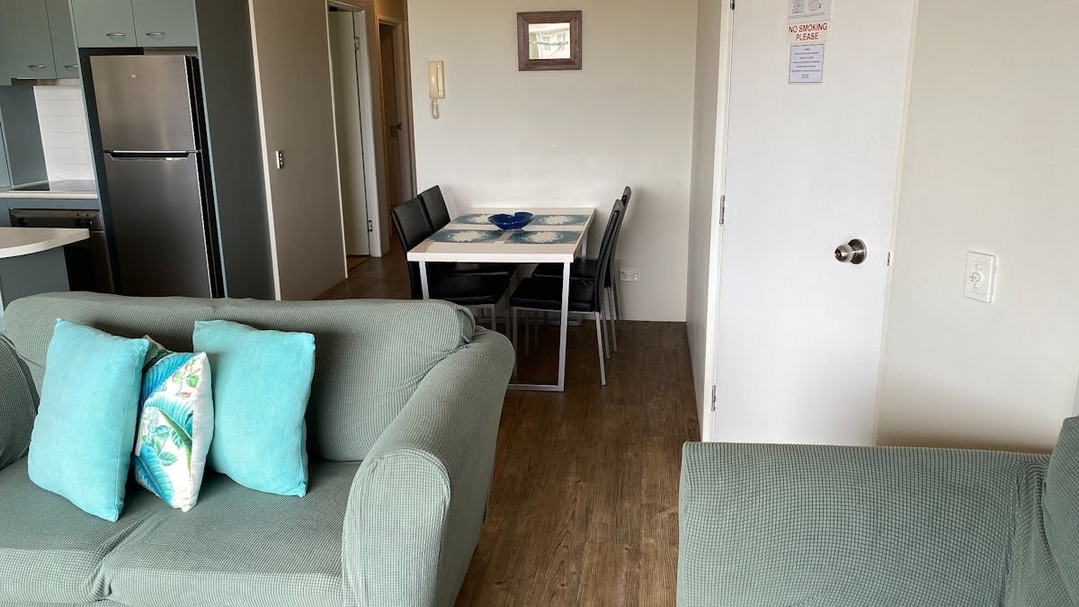 2 Bed living