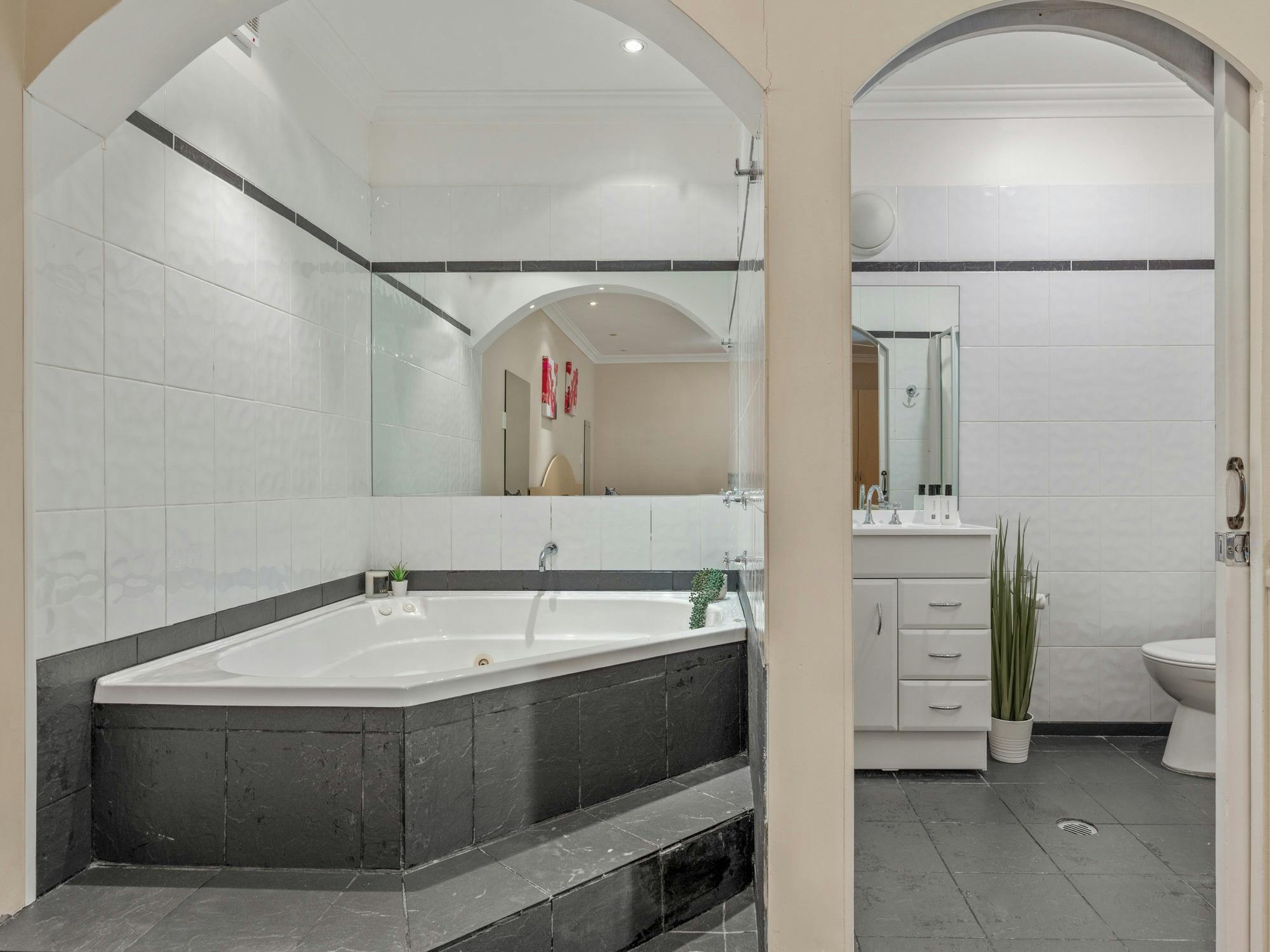 Blue Mountains Heritage Motel