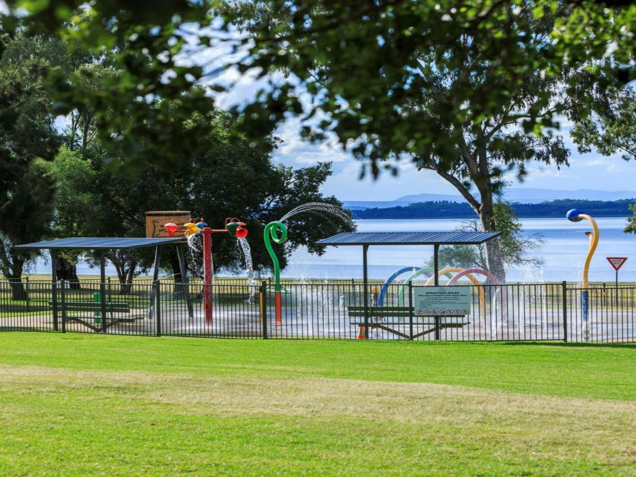 리플렉션스 홀리데이 파크스 레이크 키핏 스플래쉬 파크