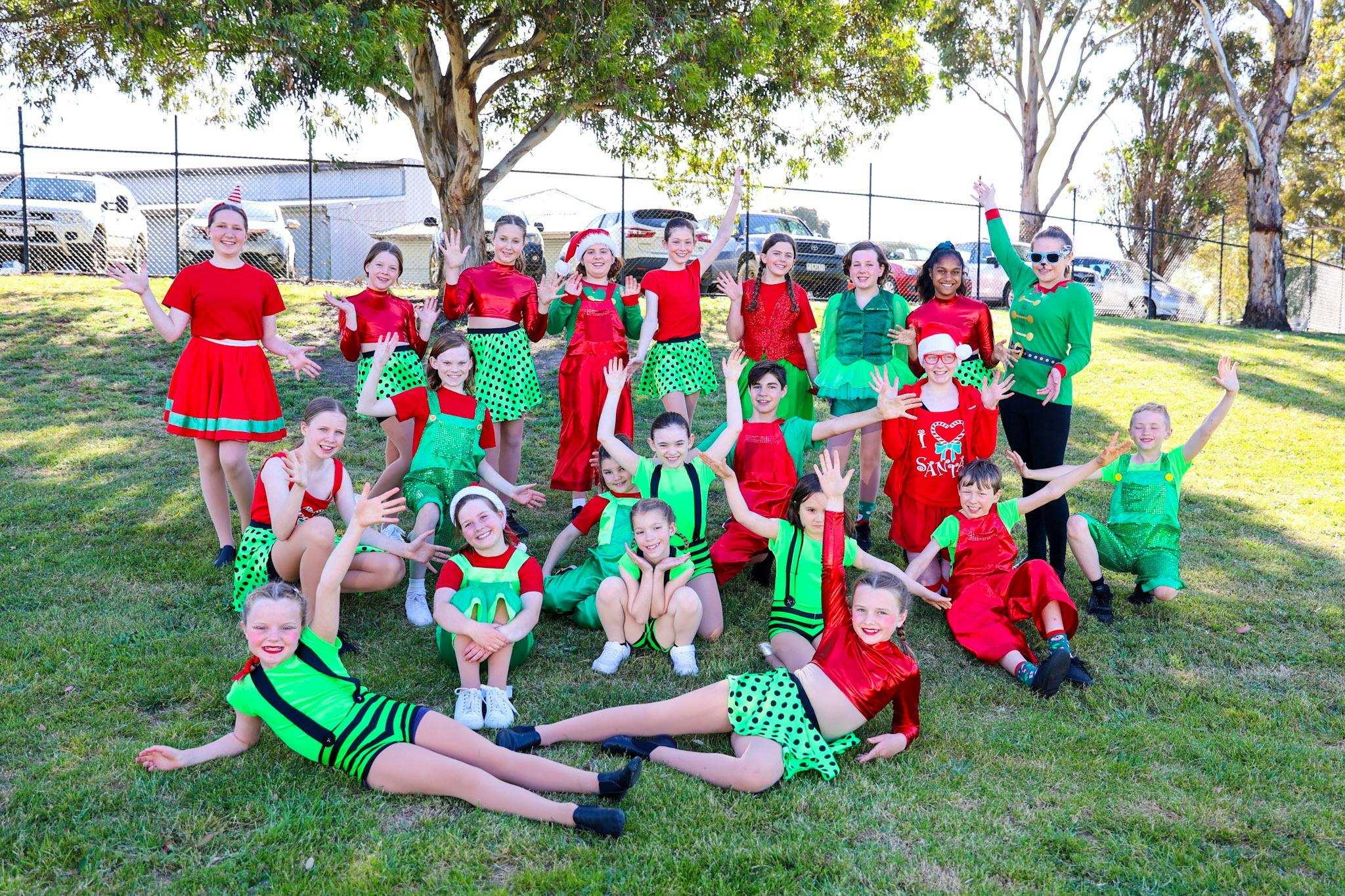 Roving Christmas Elves - Ballarat Centre of Music and the Arts