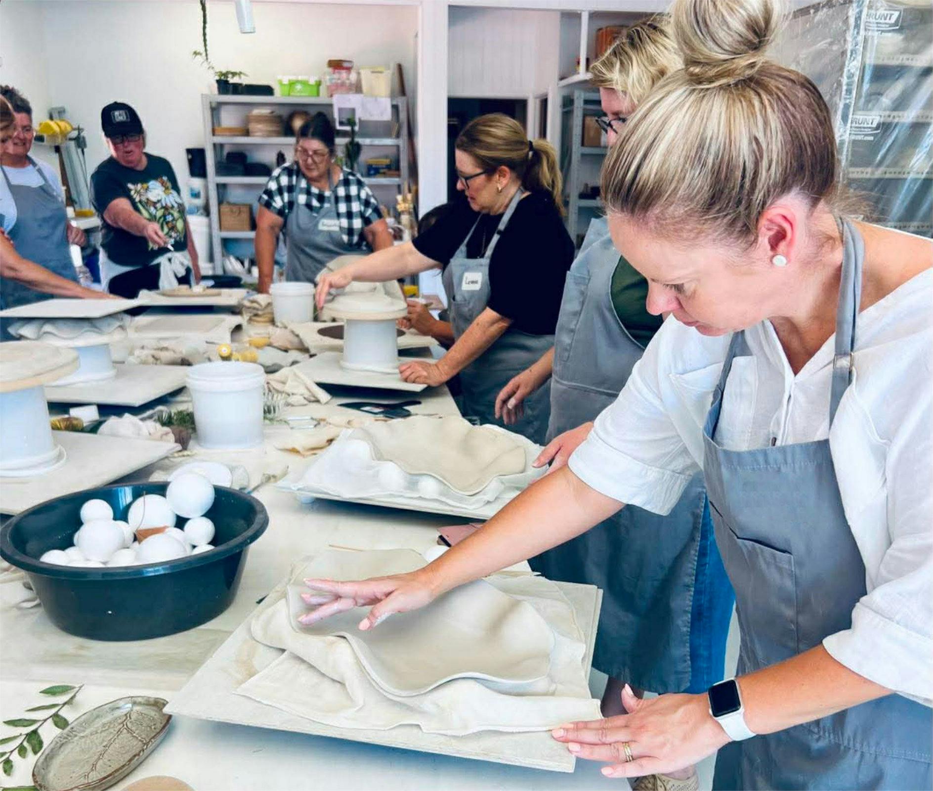 The 2 hour plate and platter workshop is afun and creative way to connect with friends