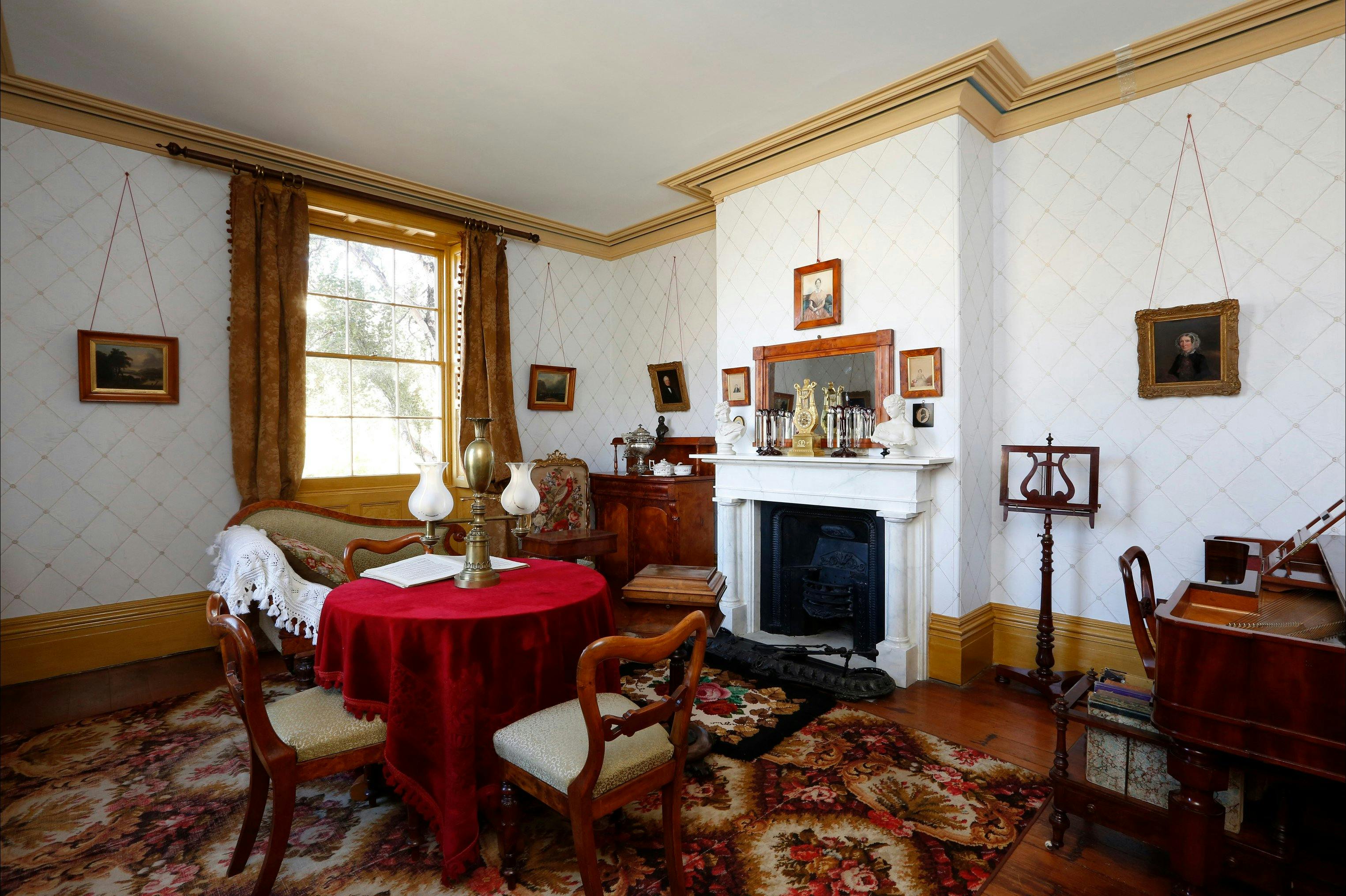 Narryna drawing room