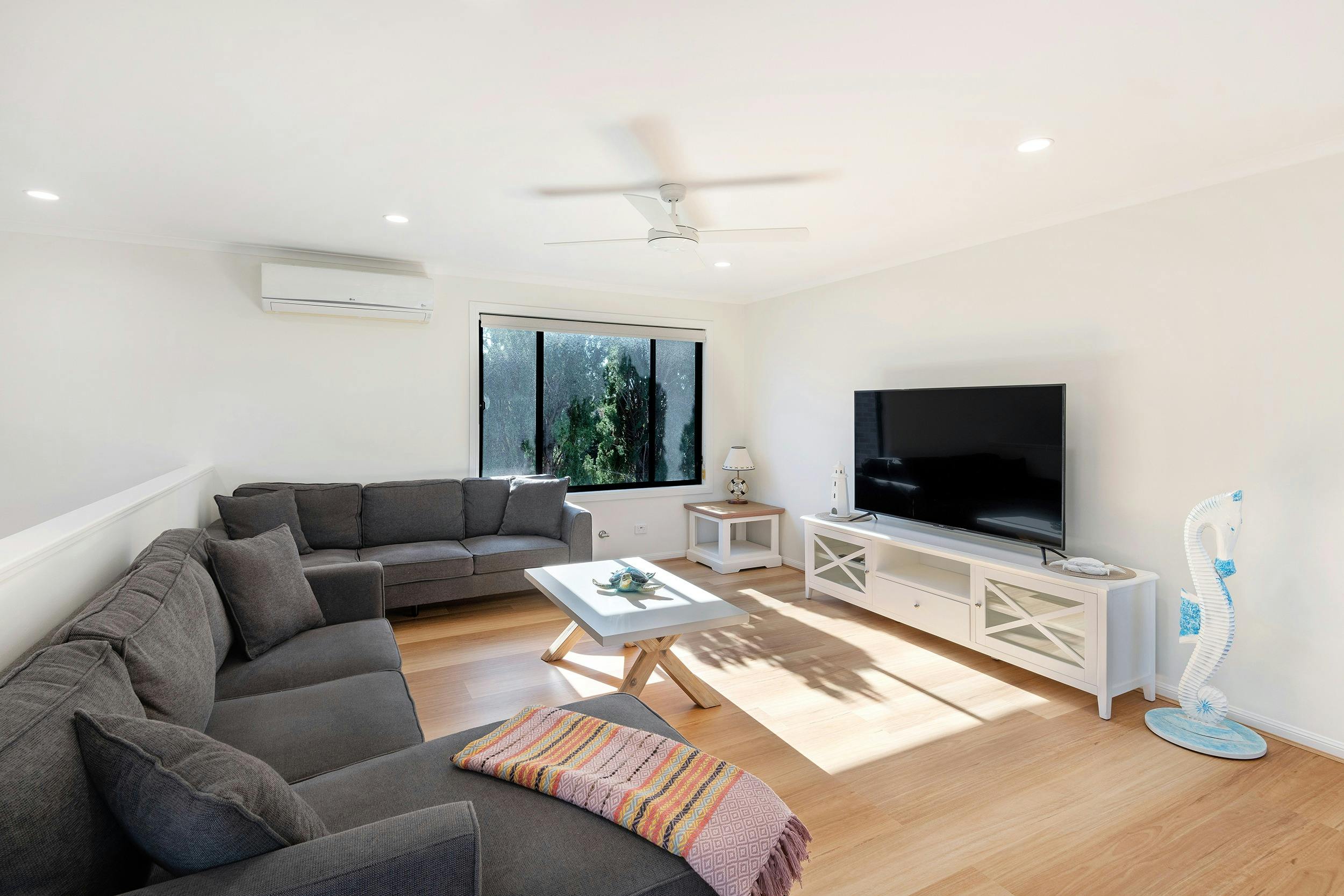 위는 Sanddancers 사진작가 Russell Quinn의 작품입니다.