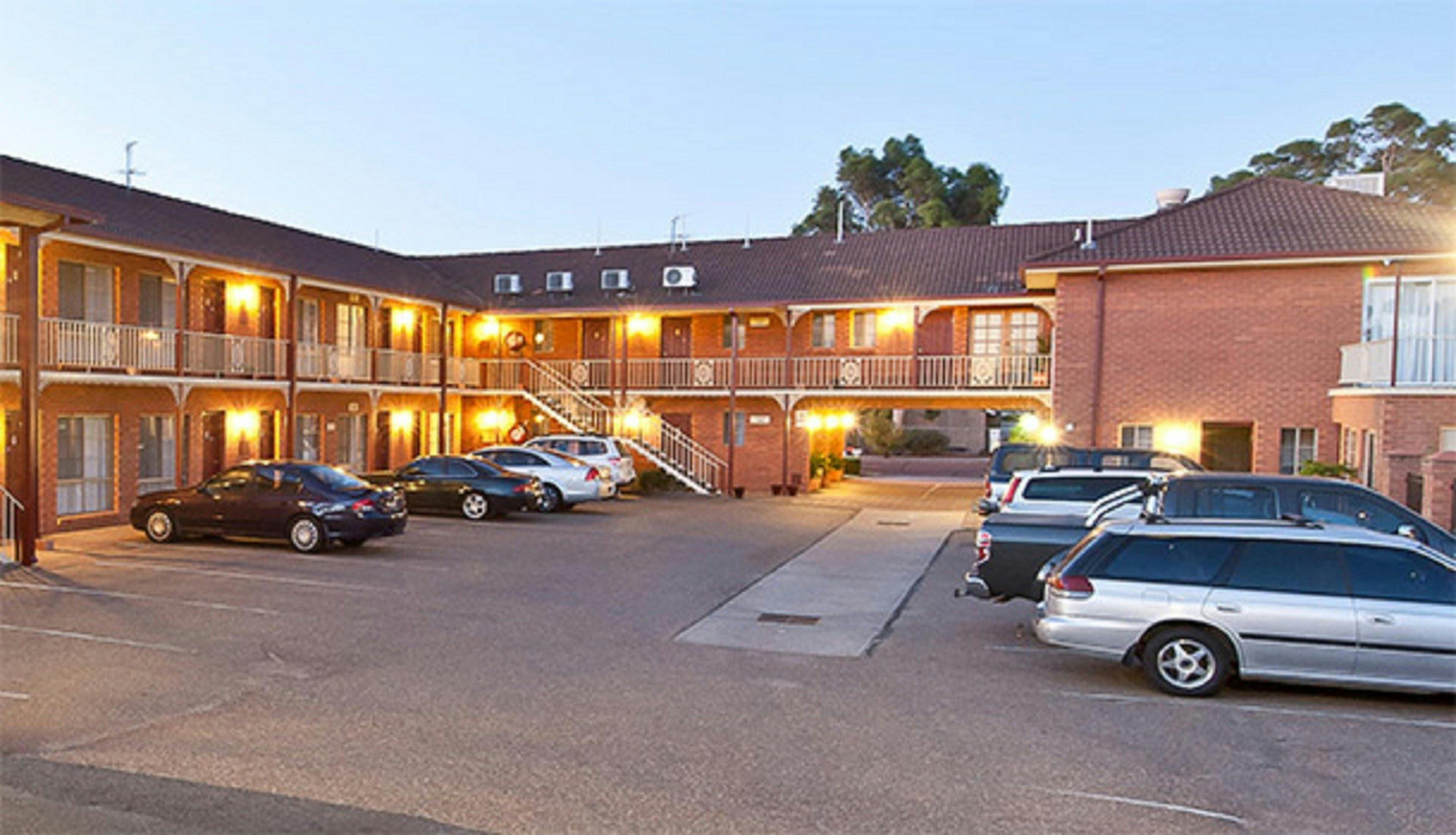 Heritage Motor Inn Visit Wagga