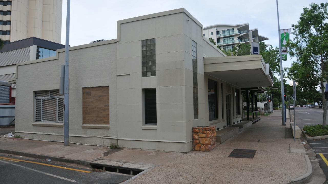 Fig.4- Corner detail, note boarded window.