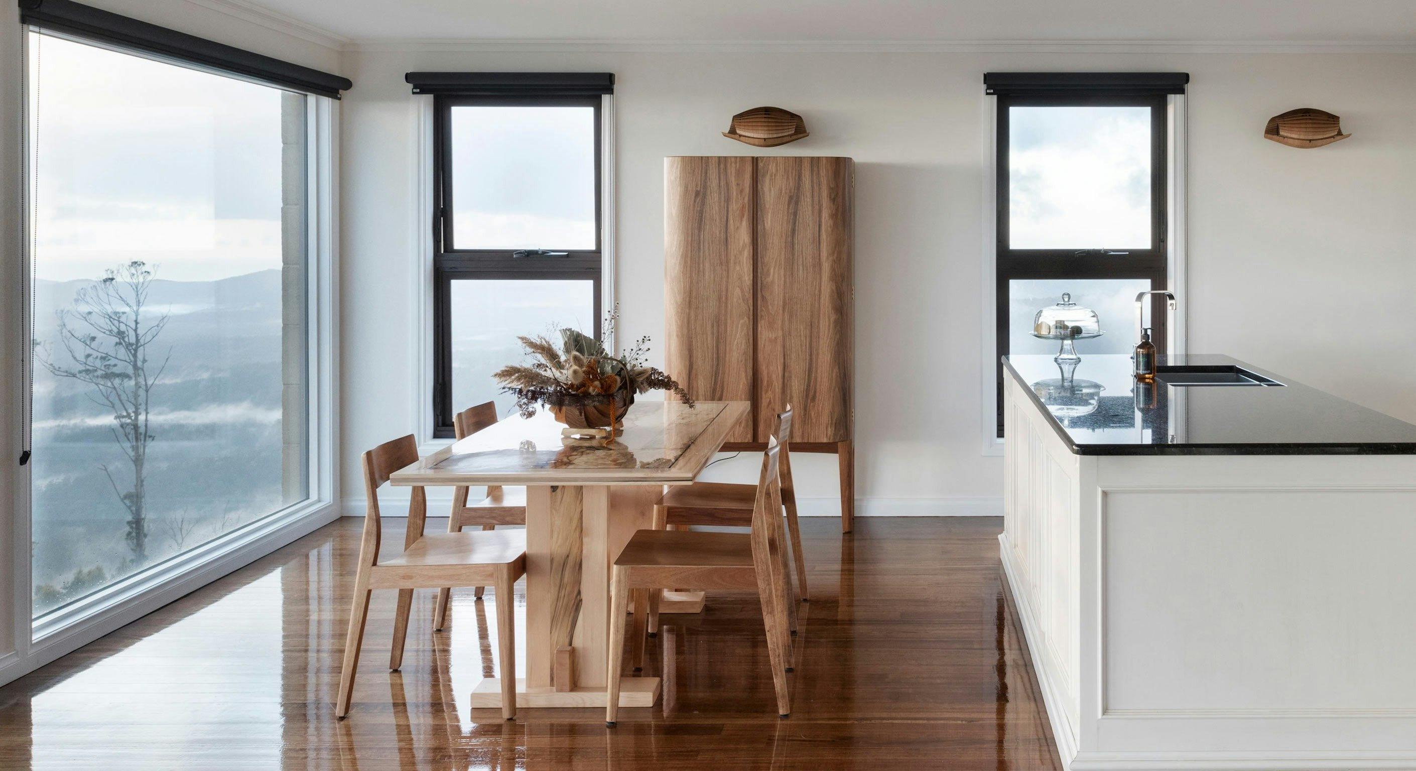 luxury accommodation Tasmania, the perfect honeymoon destination.