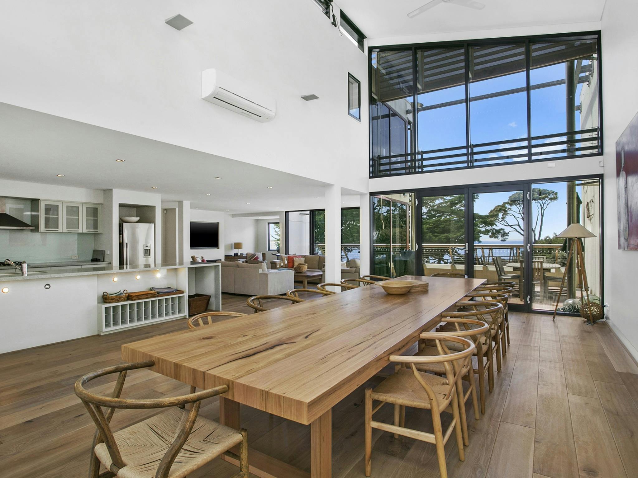 A luxurious Point Lonsdale home, opposite the beach