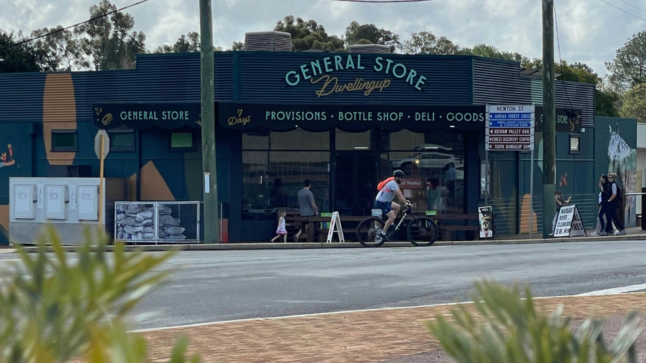 Dwellingup General Store
