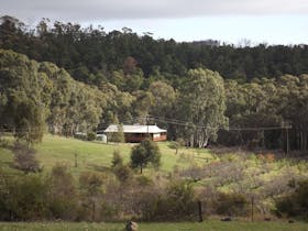 Ruby Cottage and surrounds