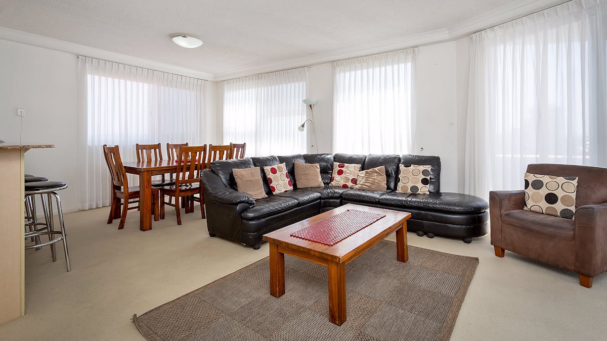 Kirra Beach Apartments