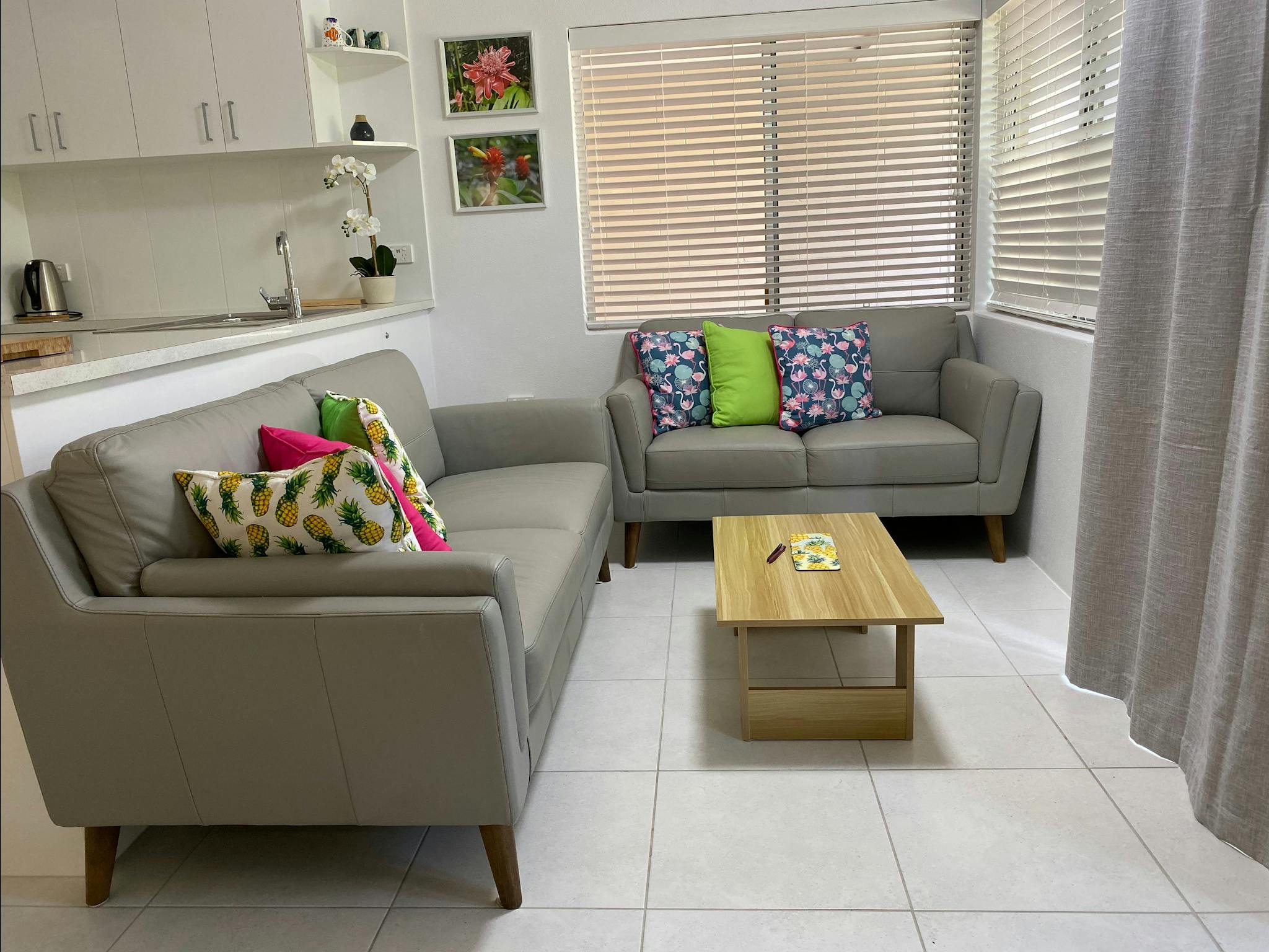 Lounge room Lounge room
