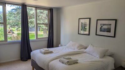 De Salis Room