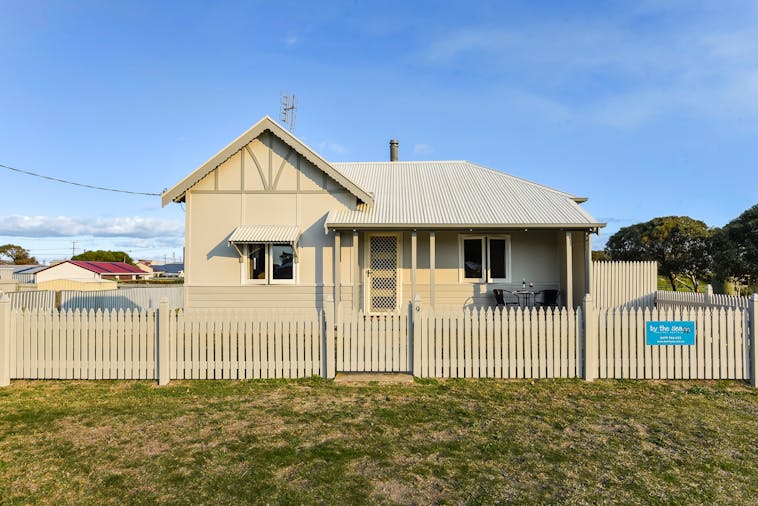 Beach Break Holiday Home