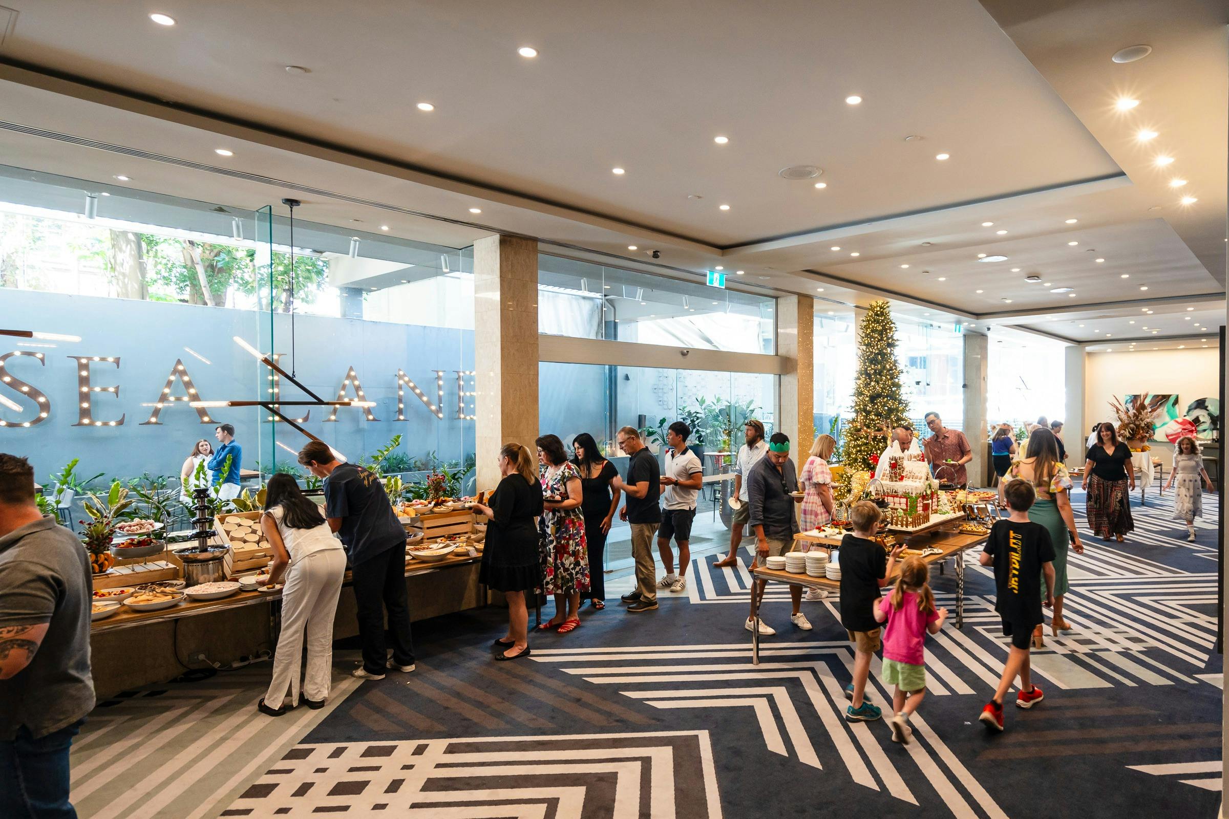 voco Christmas Lunch Seafood Buffet