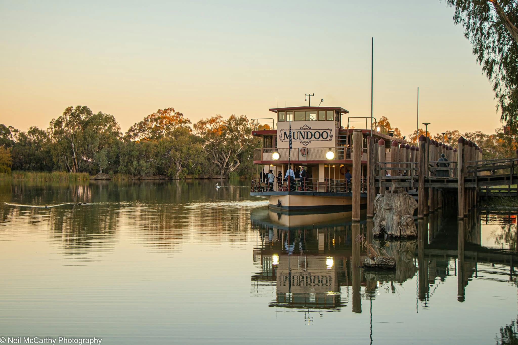 Paddle Boat Mundoo at Sunset