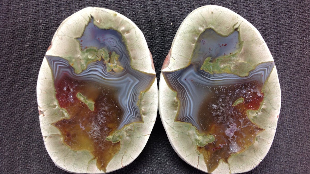 Beautiful Pair of Thunereggs
