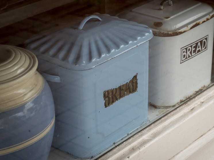 Bread storage