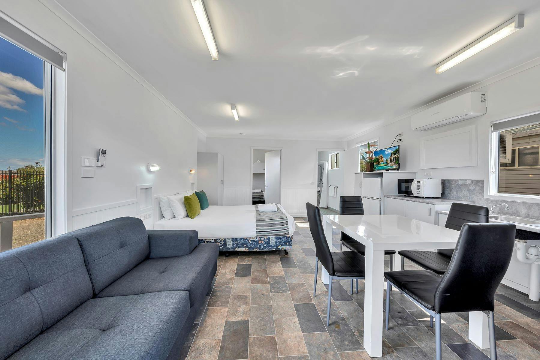 1 Bedroom Standard Cabin