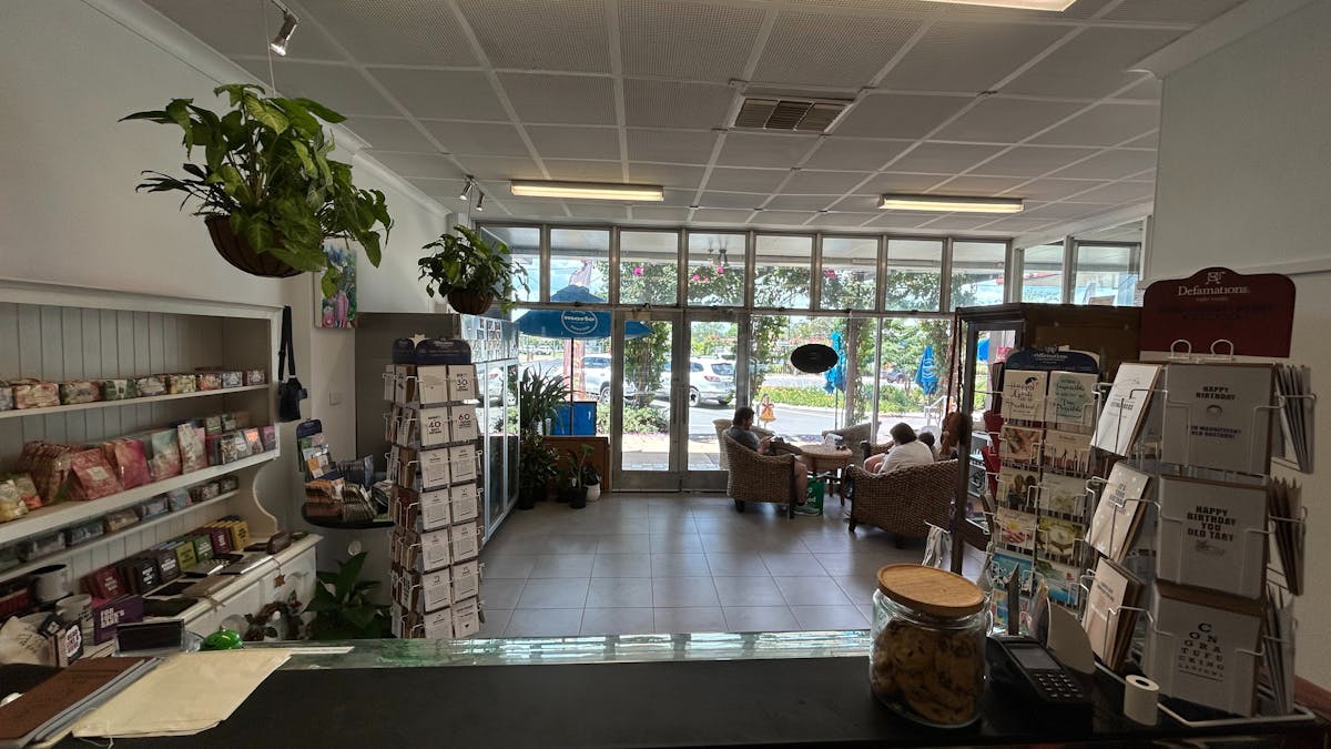 Follow the blue Merlo Coffee flags for a fantastic dining and gift shopping experience in Miles.