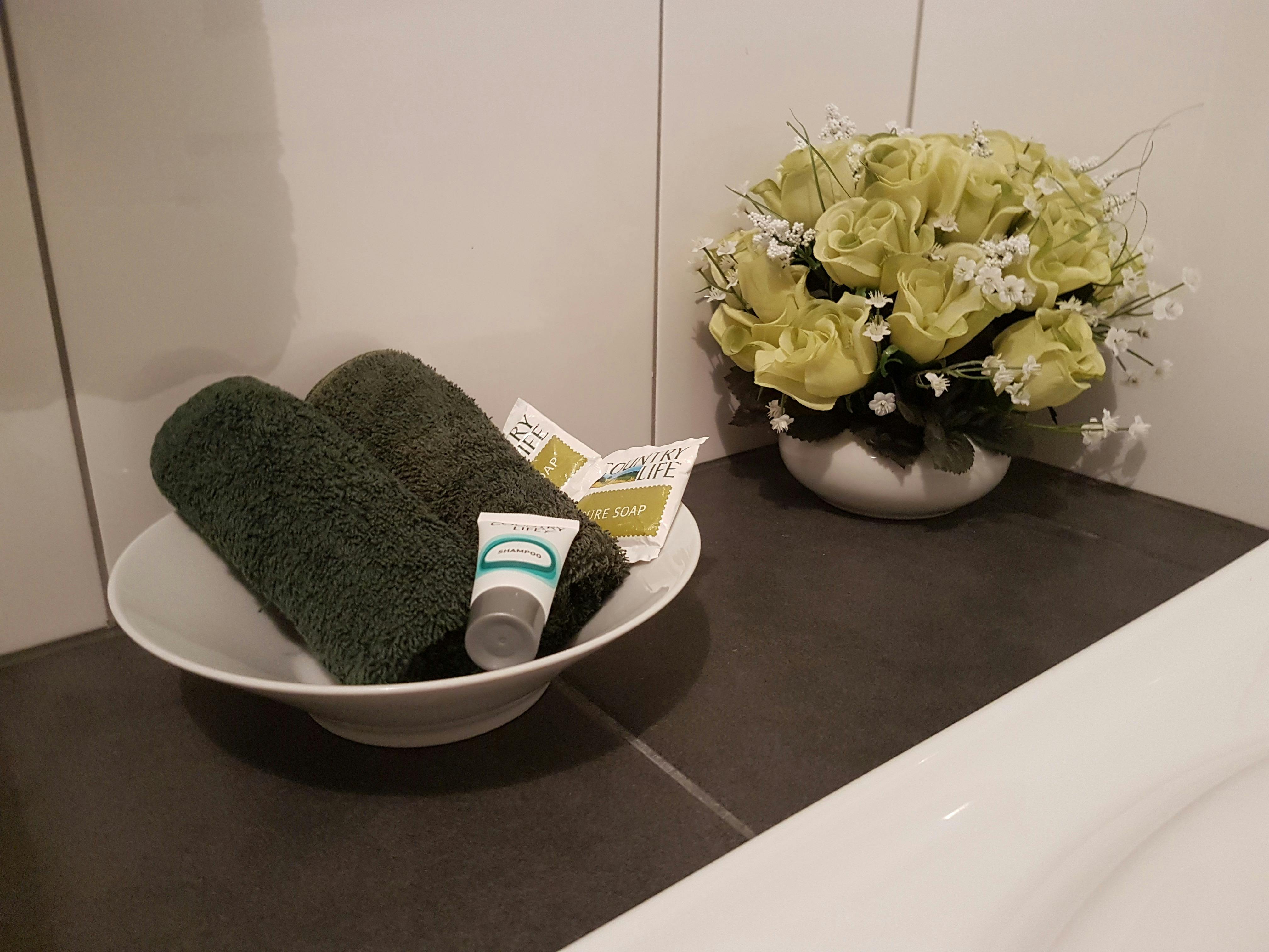 Bathroom amenities included