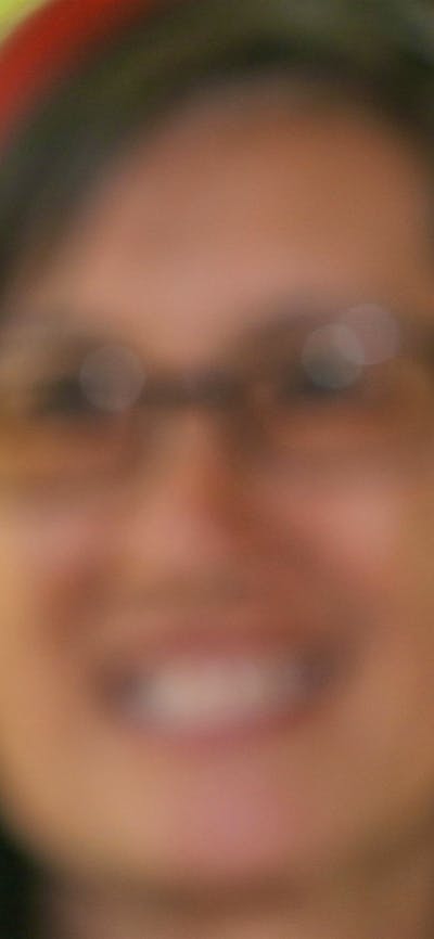 Woman holding a Berry Icecream