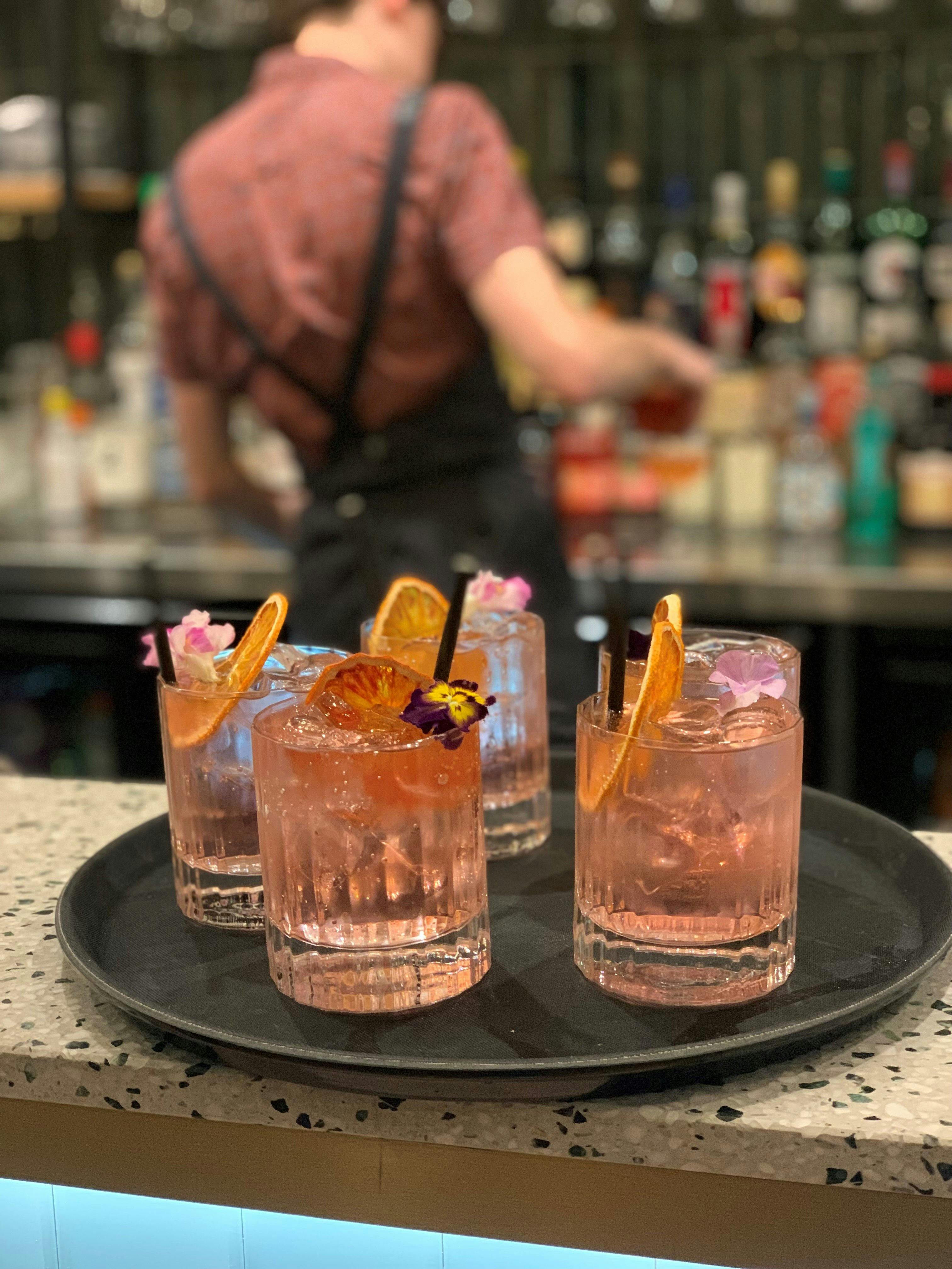 Bar