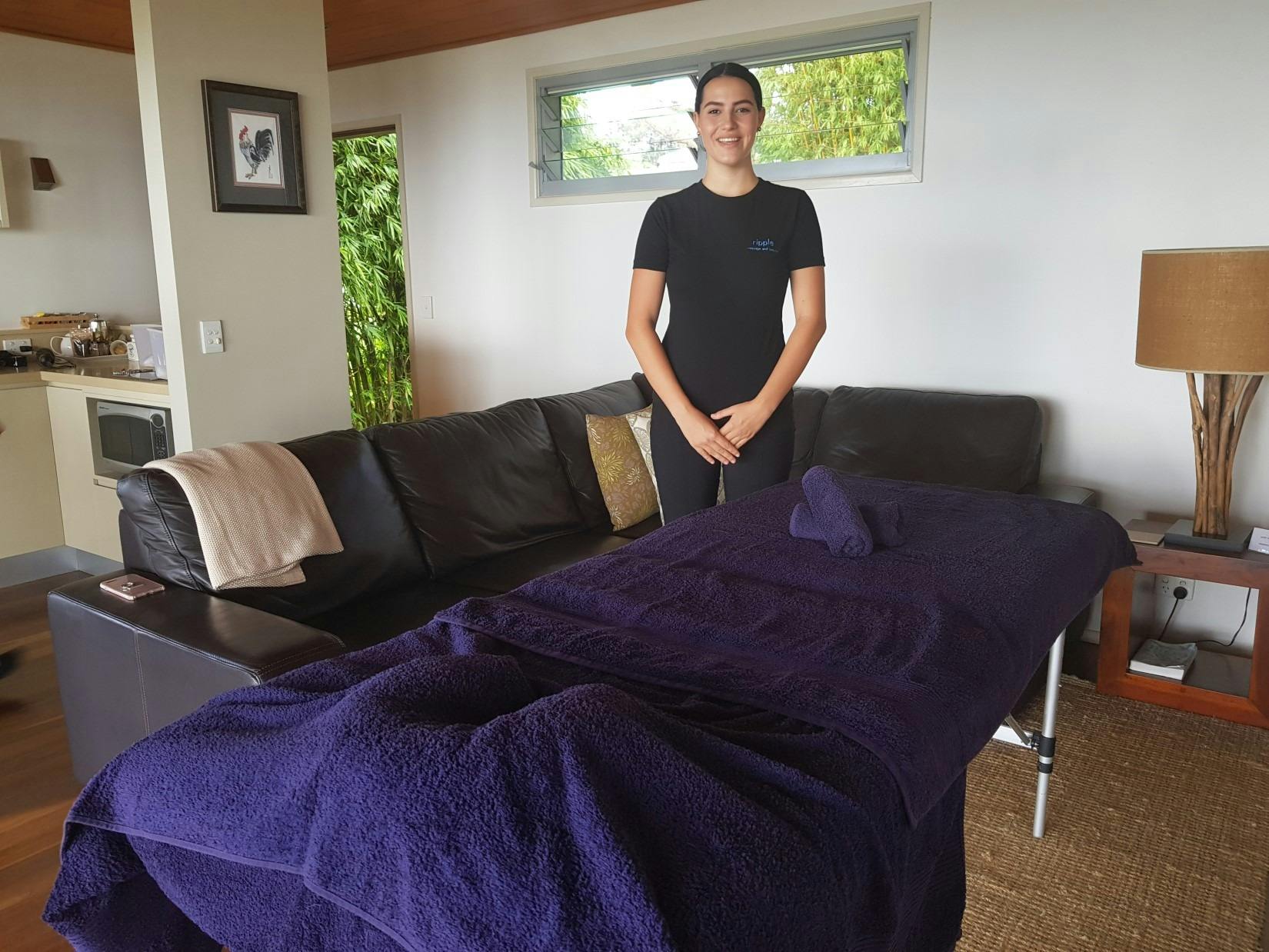 Mobile Massage Gold Coast - In Home Massage Therapist In Gold Coast Airbnb, Accommodation Or Home