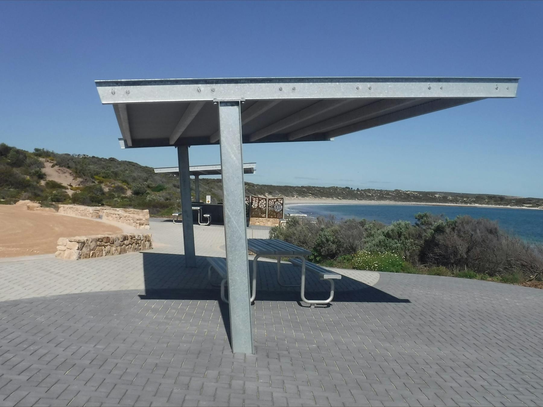 Shelter at Eliston Jetty