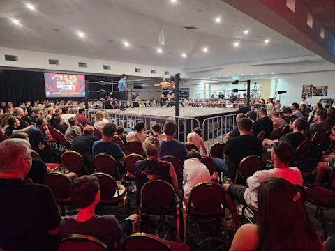 Rock n Roll Wrestling - Get The Tables