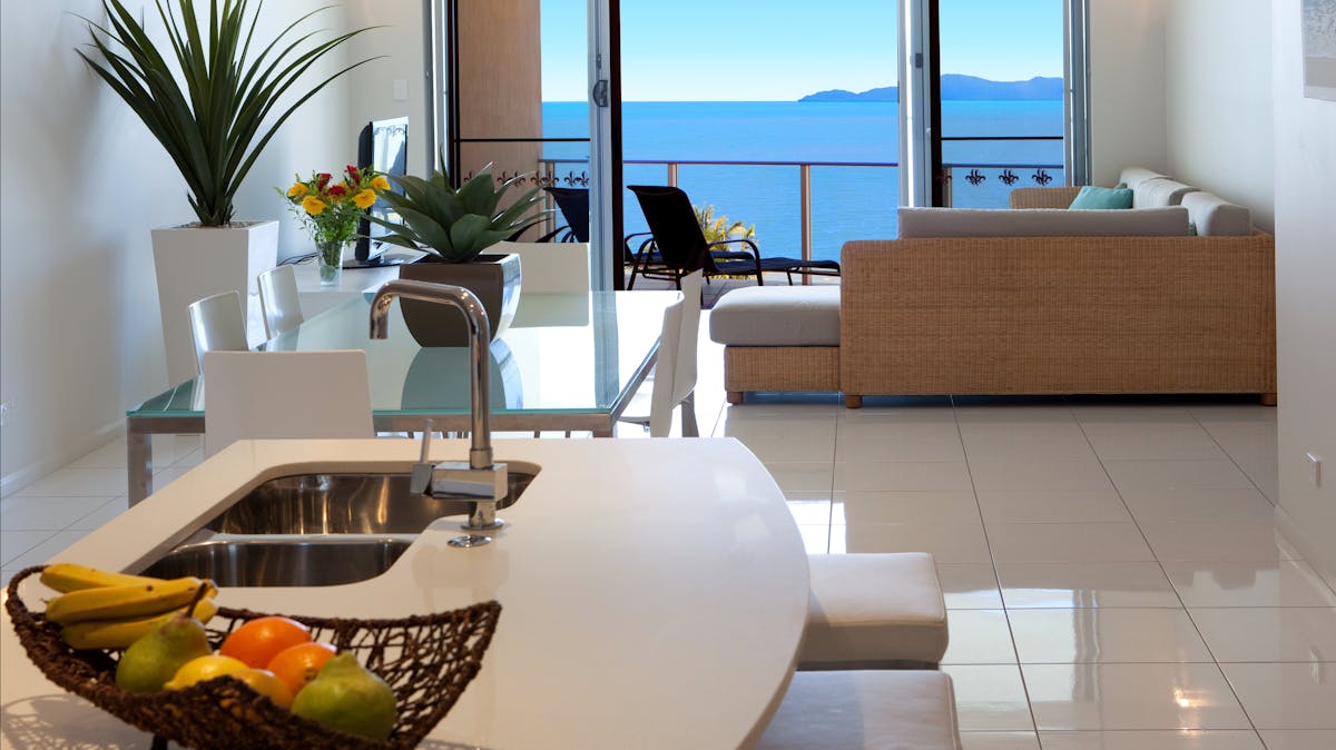 1 & 2 Bedroom living area