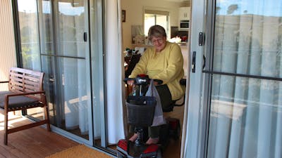 Wheelchair friendly Yellowbox Cottage