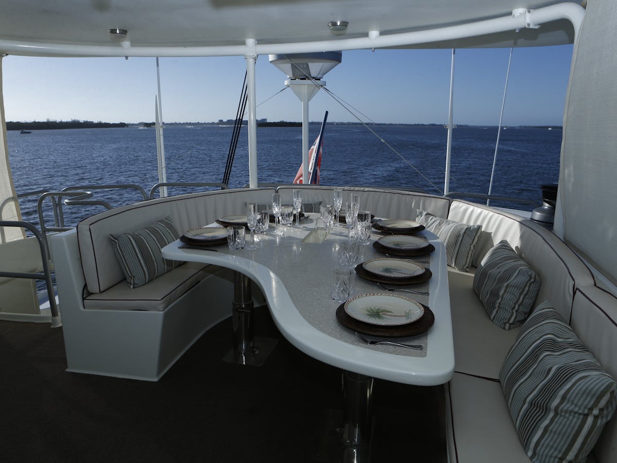 yacht hire whitsundays luxury yachts whitsundays hire queensland yacht hire whitsundays luxury yachts whitsundays hire queensland