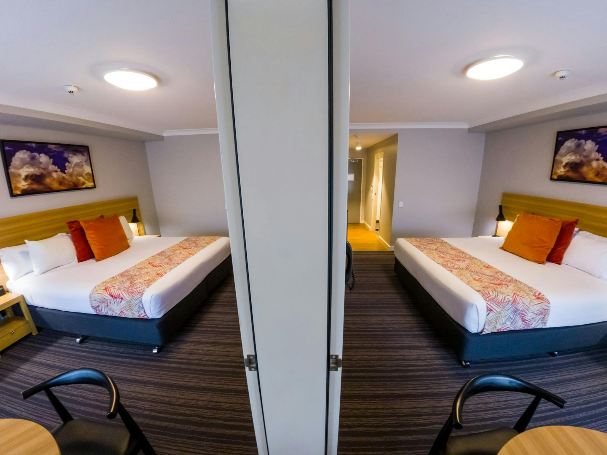 Connecting Rooms Connecting Rooms