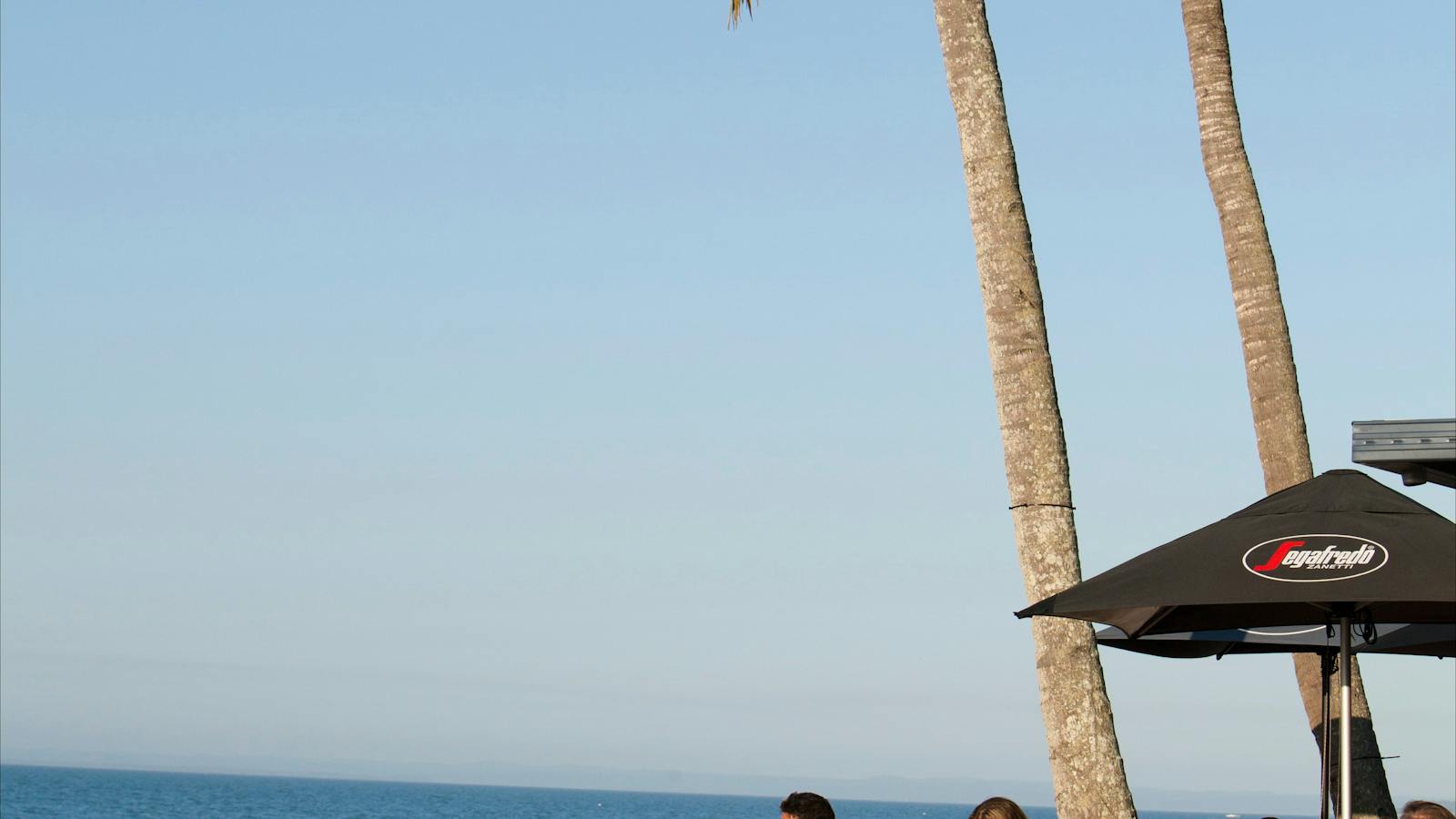 Enzo's on the Beach