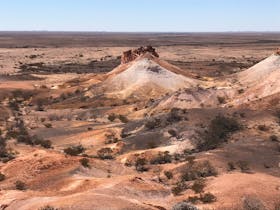 Landforms in the Kanku Breakaways Conservation Park