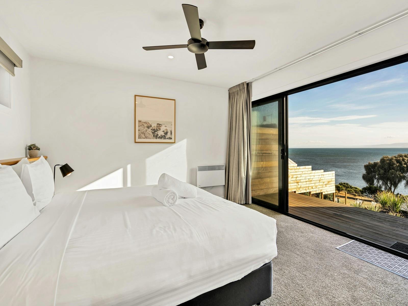 Freycinet Coastal Retreat