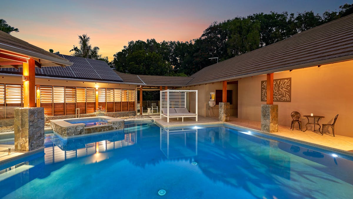 Pool - Holiday Home