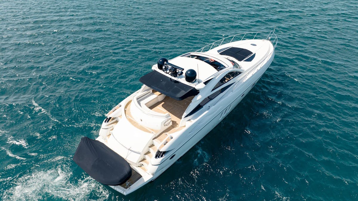Luxury yachts for hire