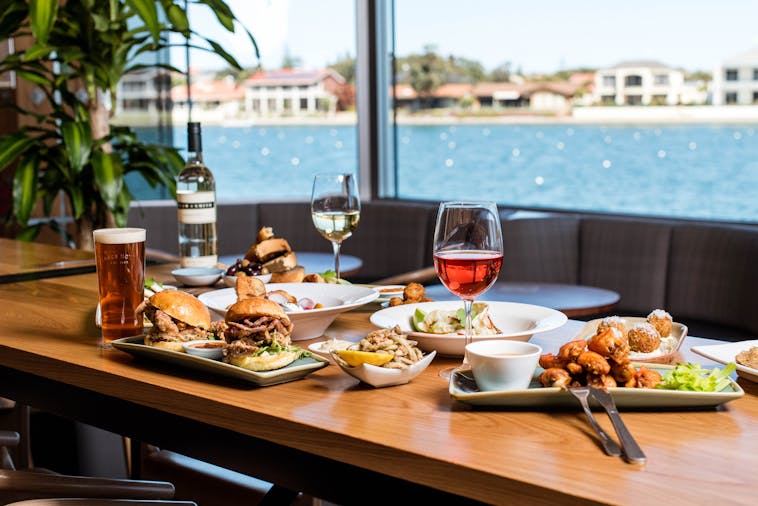 Knots Kitchen