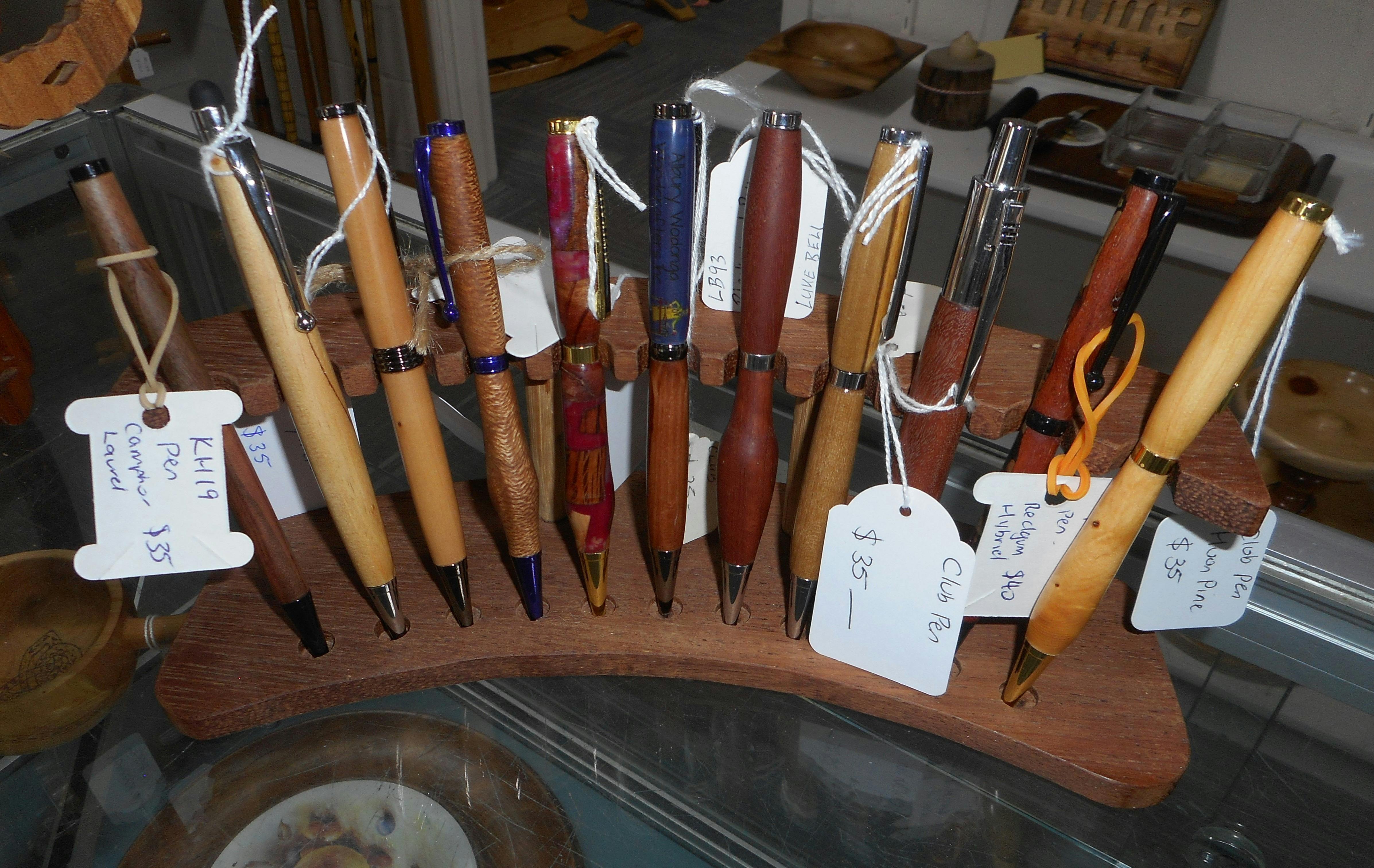 Cottage/Shop located at Gateway Island. Wodonga Vic