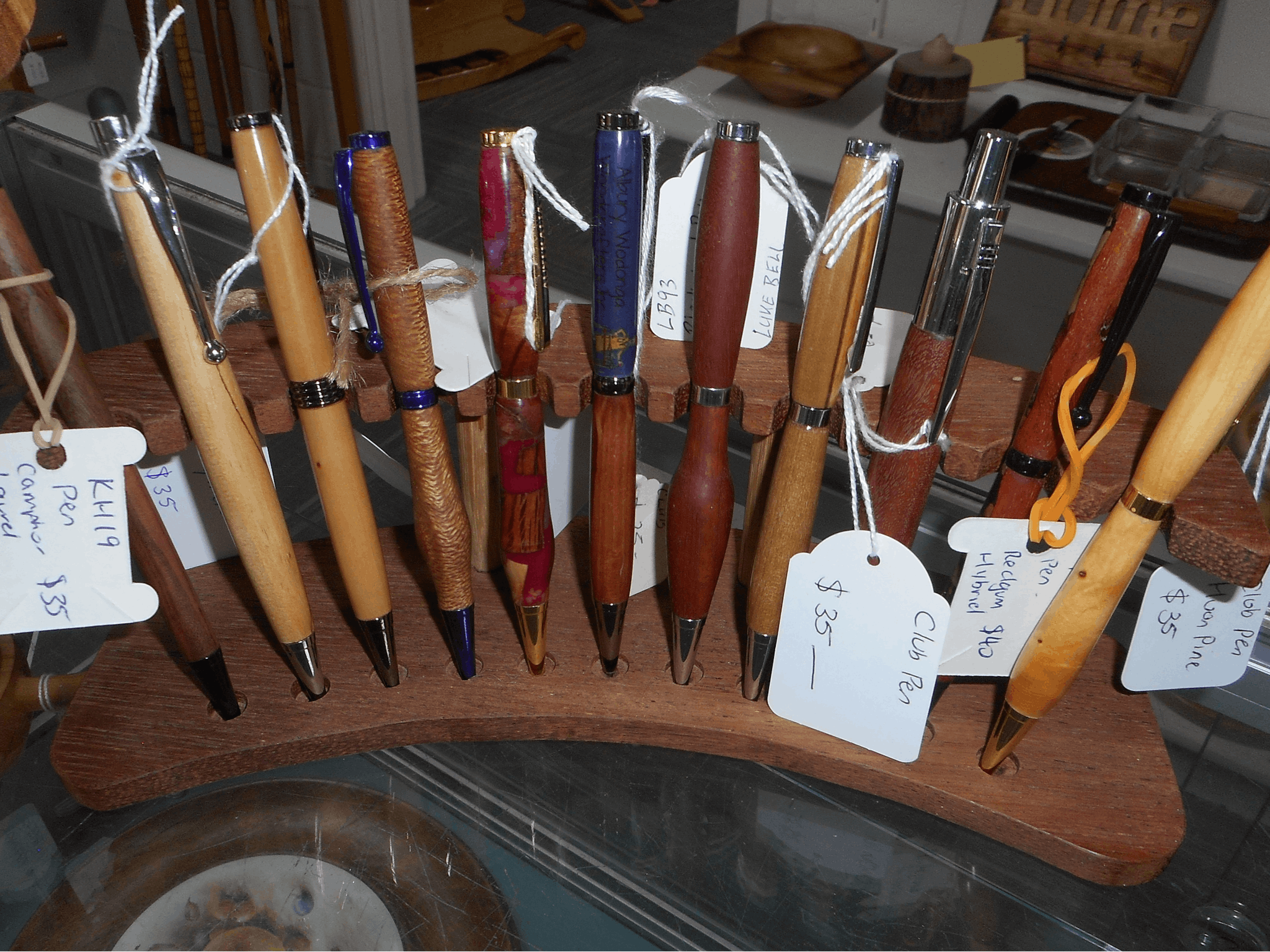 Cottage/Shop located at Gateway Island. Wodonga Vic